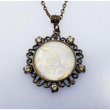 Load image into Gallery viewer, River Maple Necklace