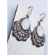 Load image into Gallery viewer, Christmas Fern Earrings