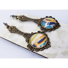 Load image into Gallery viewer, Wild Pellitory Earrings