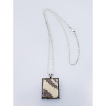 Load image into Gallery viewer, Soft Maple Necklace