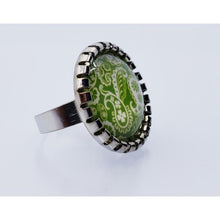 Load image into Gallery viewer, White Tansy Ring
