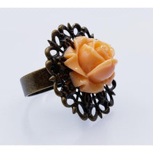 Load image into Gallery viewer, Three Leaved Coneflower Ring