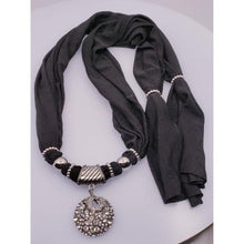 Load image into Gallery viewer, Pea Necklace Scarf
